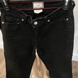 Levi's Black and Red Stitch Capri Jeans